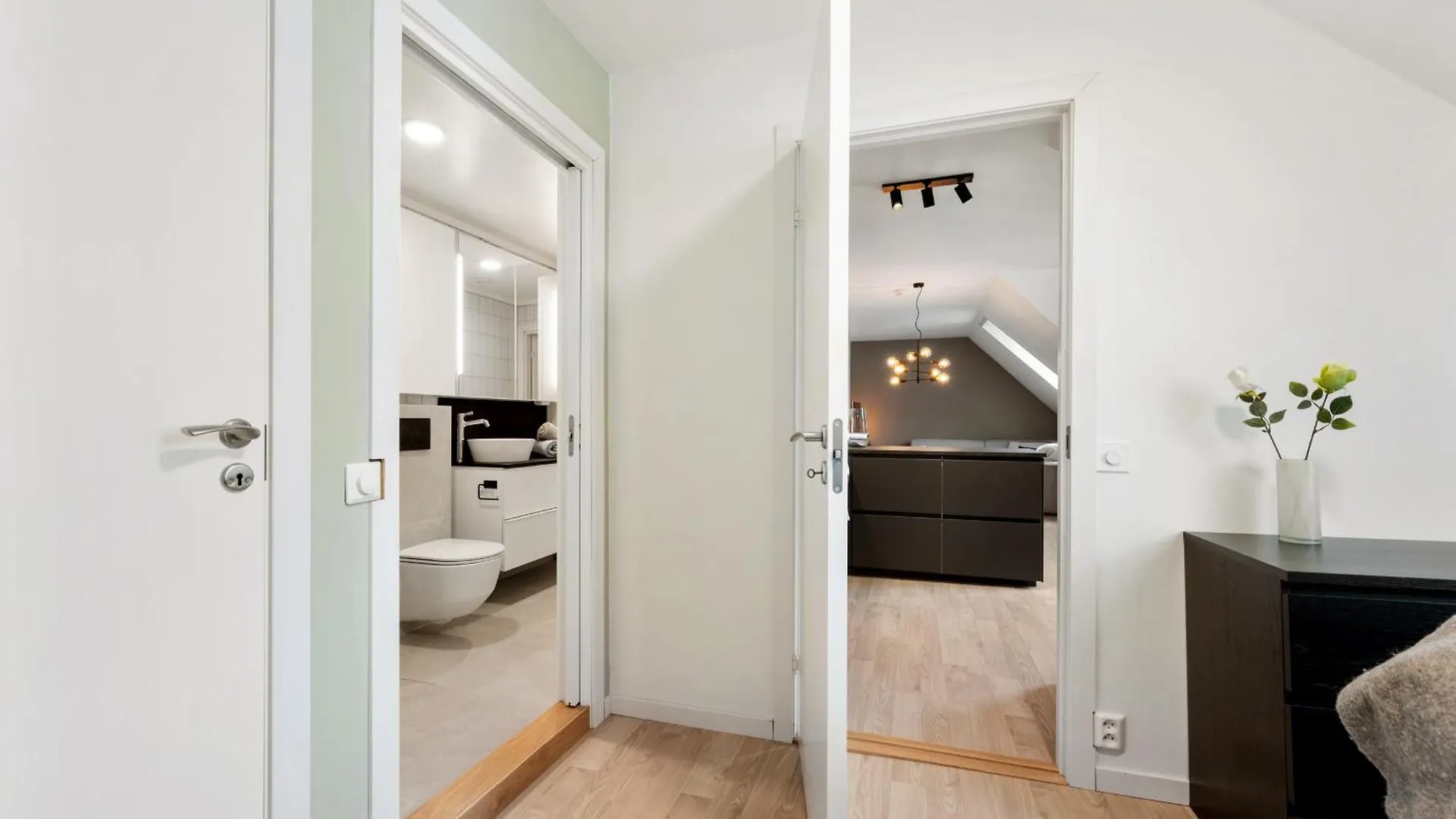 Central Modern Apartment Берген